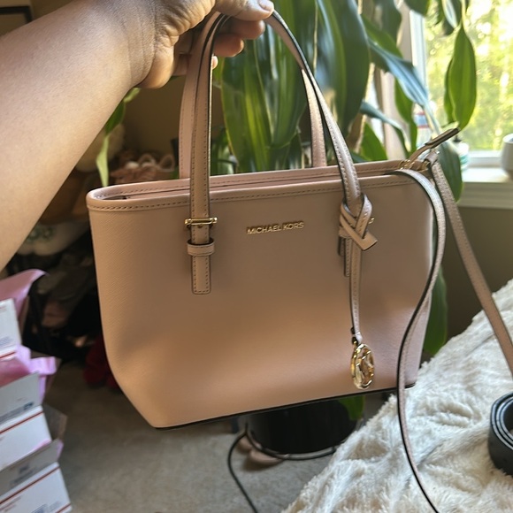 Michael Kors Jet Set Travel Extra-Small Saffiano Leather Top-Zip Tote Bag - Picture 3 of 5